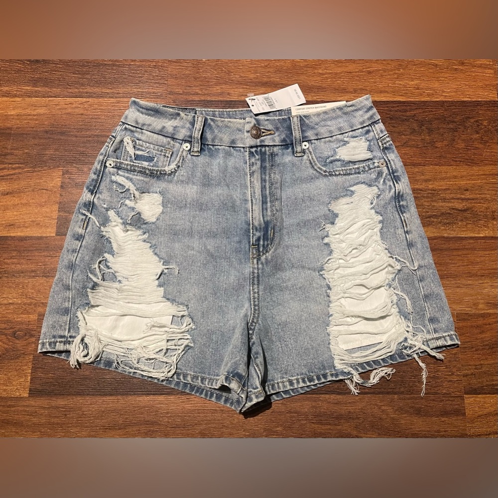 NWT American Eagle mom shorts